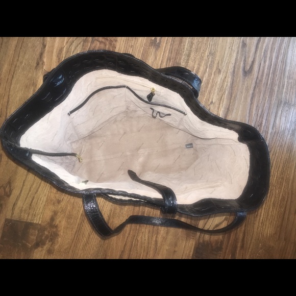 Just reduced!  Brahmin All Day Tote - Picture 5 of 6